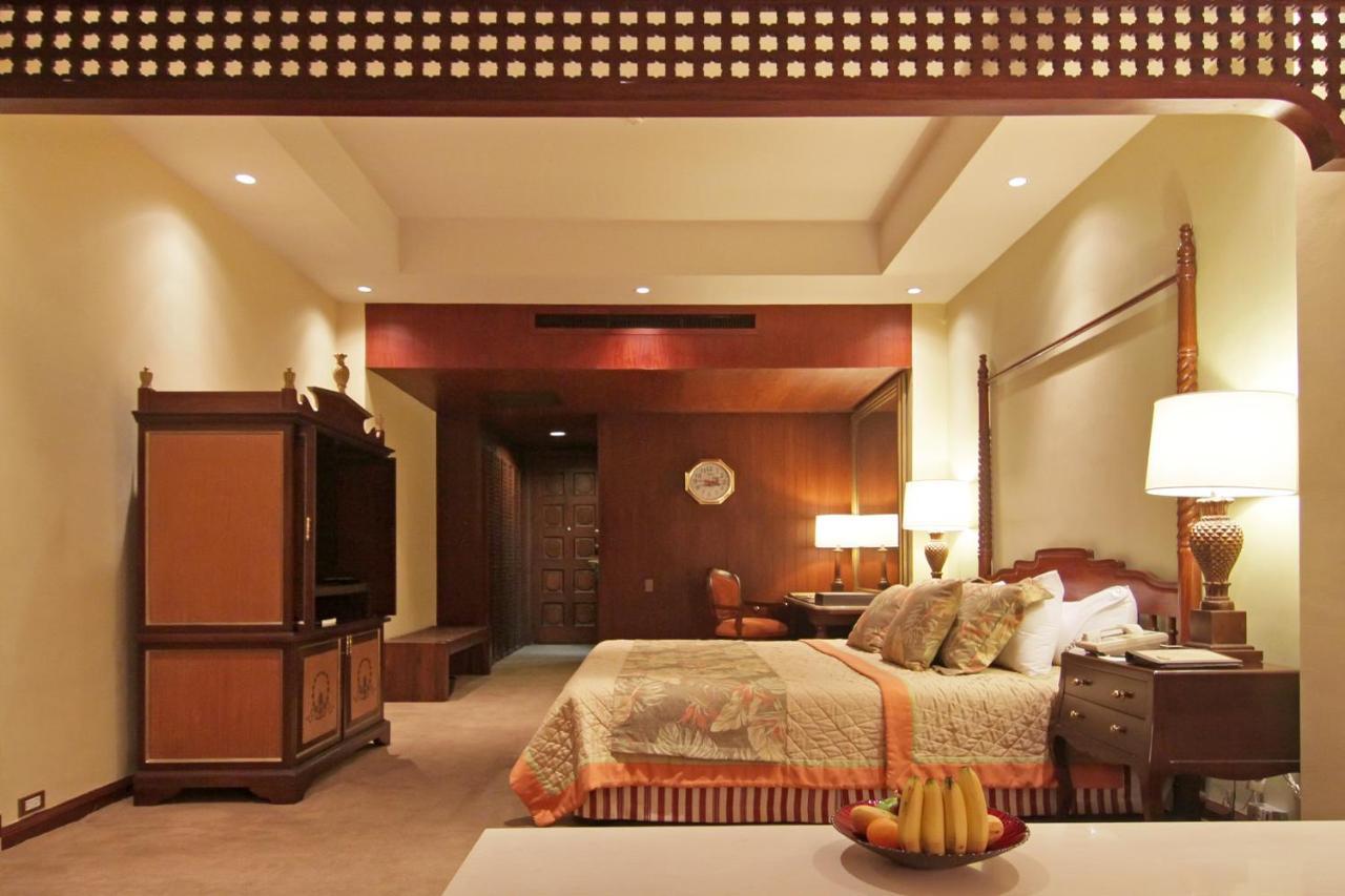 Hotel The