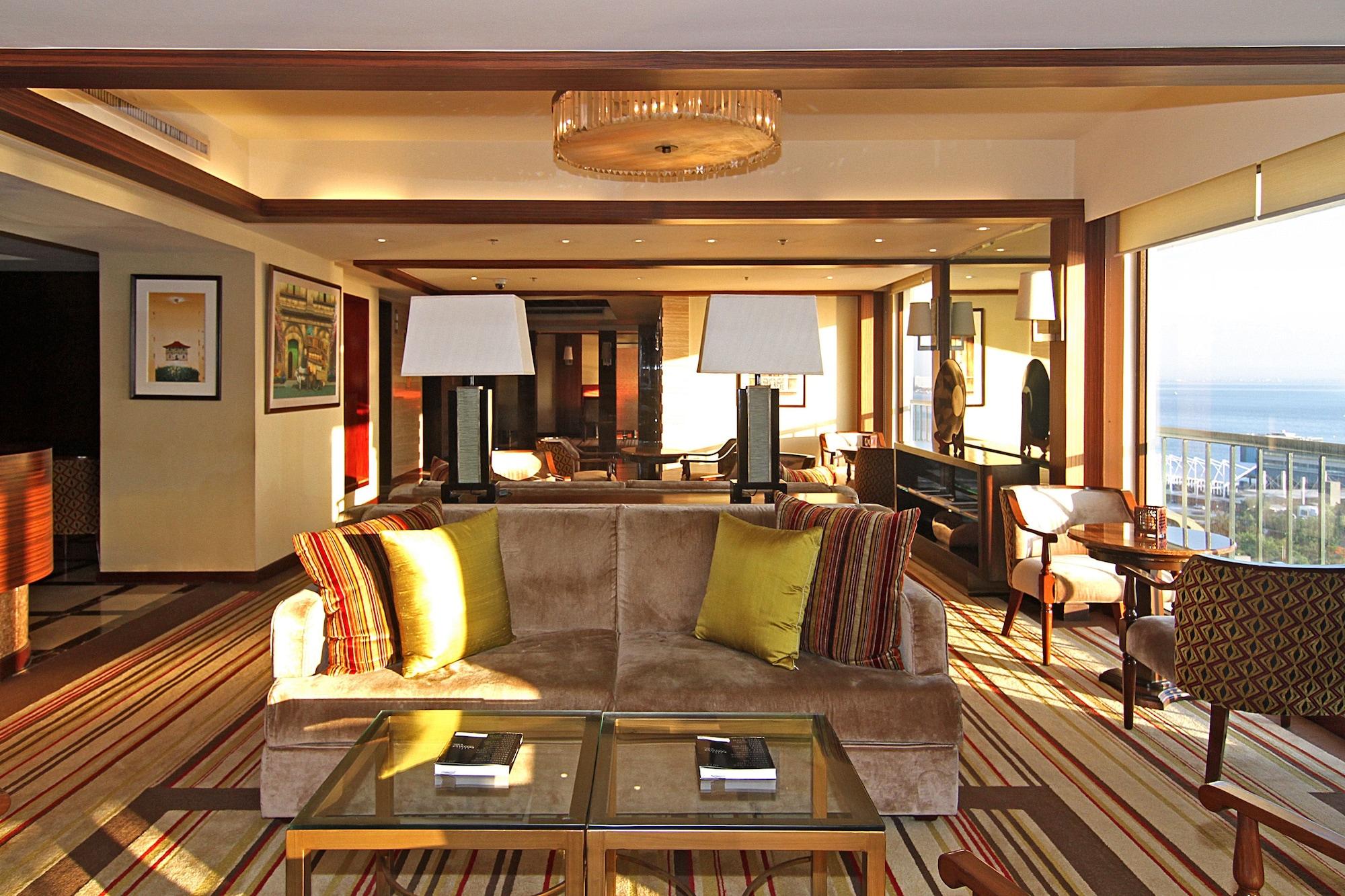 The Hotel 5*