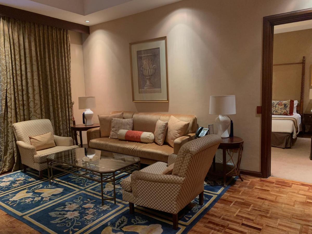 The 5* Manila